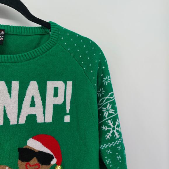 Well Worn Oh Snap Christmas Ugly Sweater Green Holiday Cotton - Picture 8 of 14